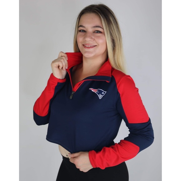 Tops - Patriots Cropped Quarter Zip Long Sleeve